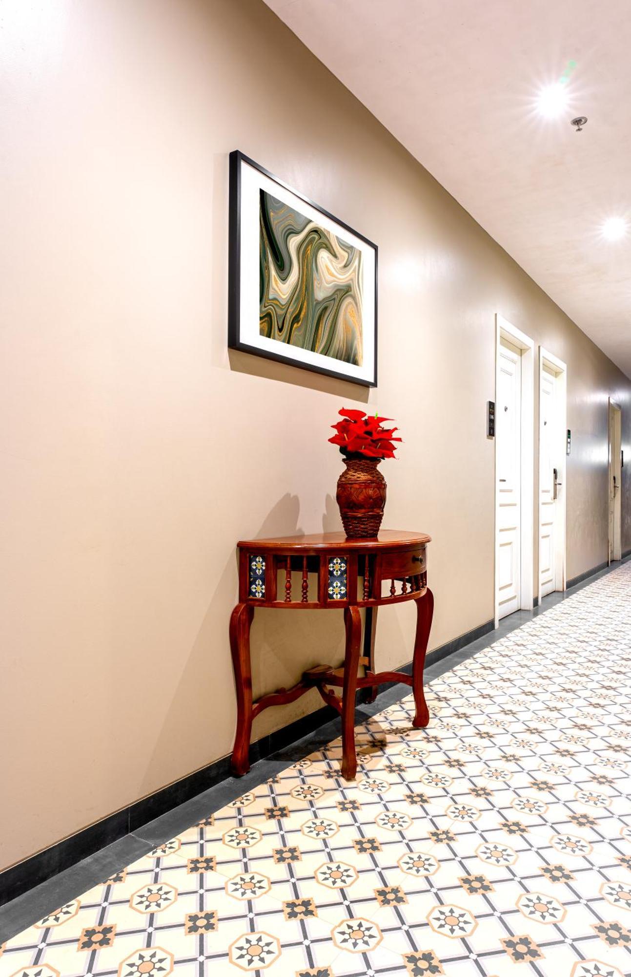 Arnna Hotel - Goregaon 뭄바이 외부 사진