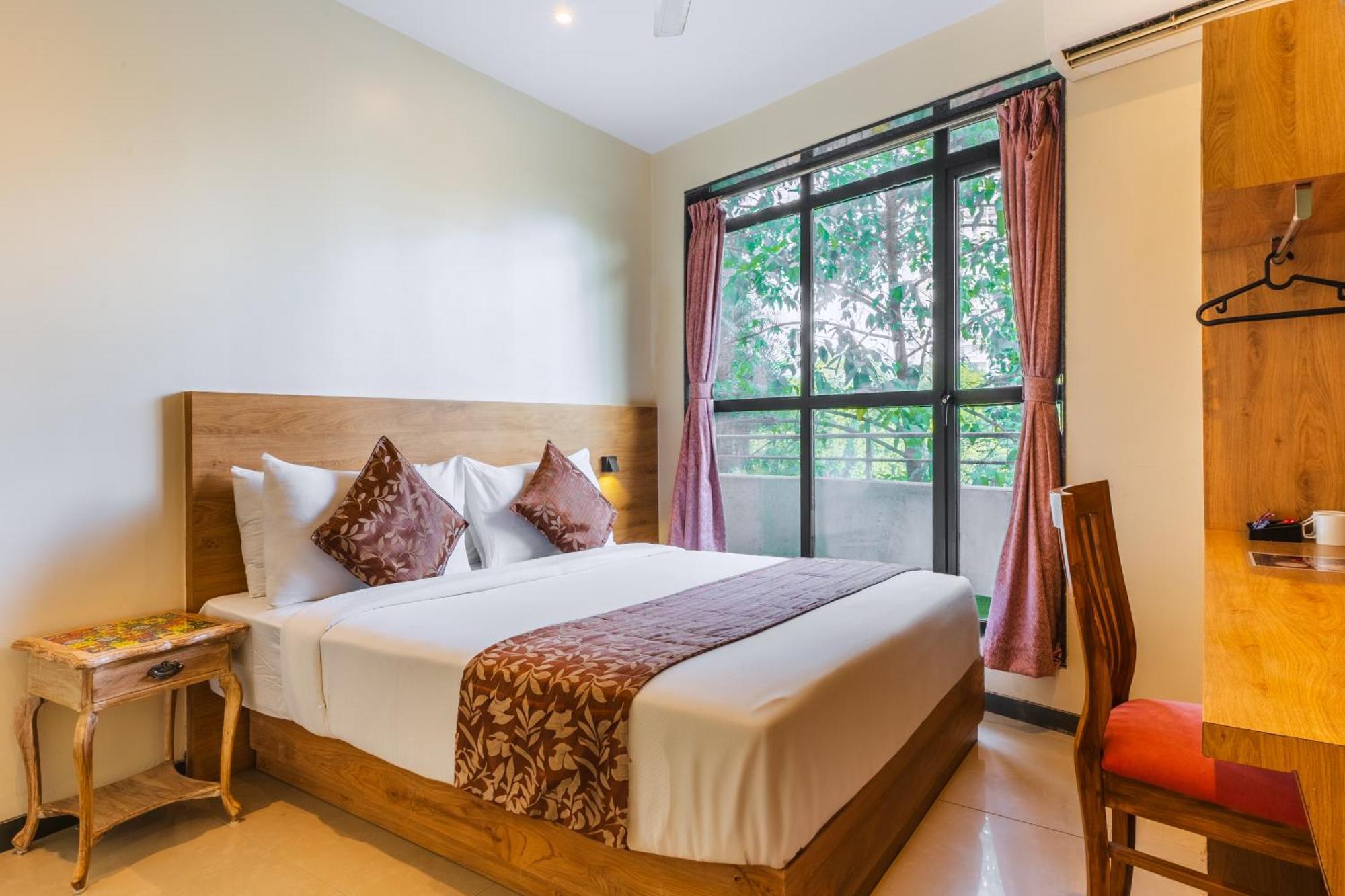 Arnna Hotel - Goregaon 뭄바이 외부 사진