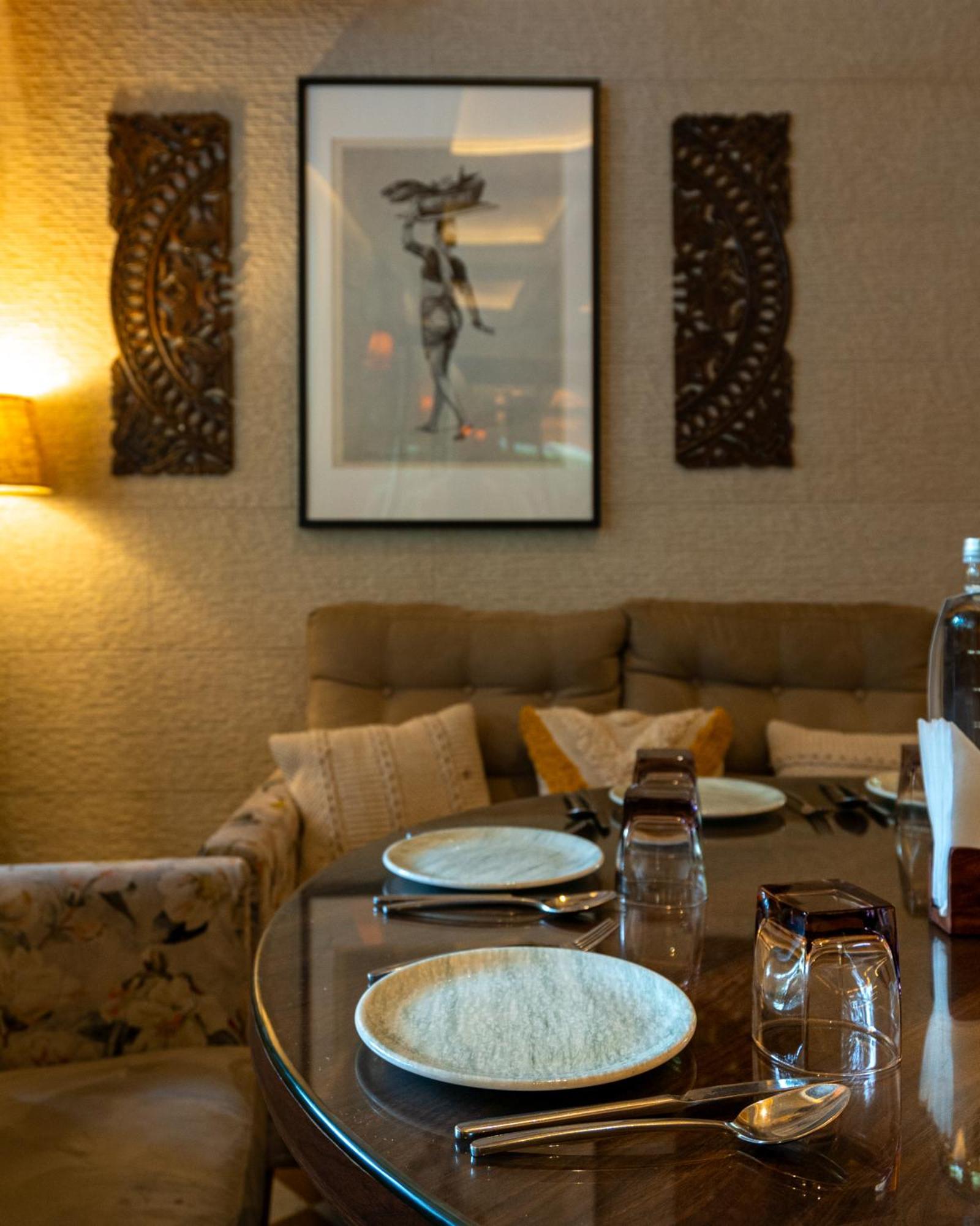 Arnna Hotel - Goregaon 뭄바이 외부 사진